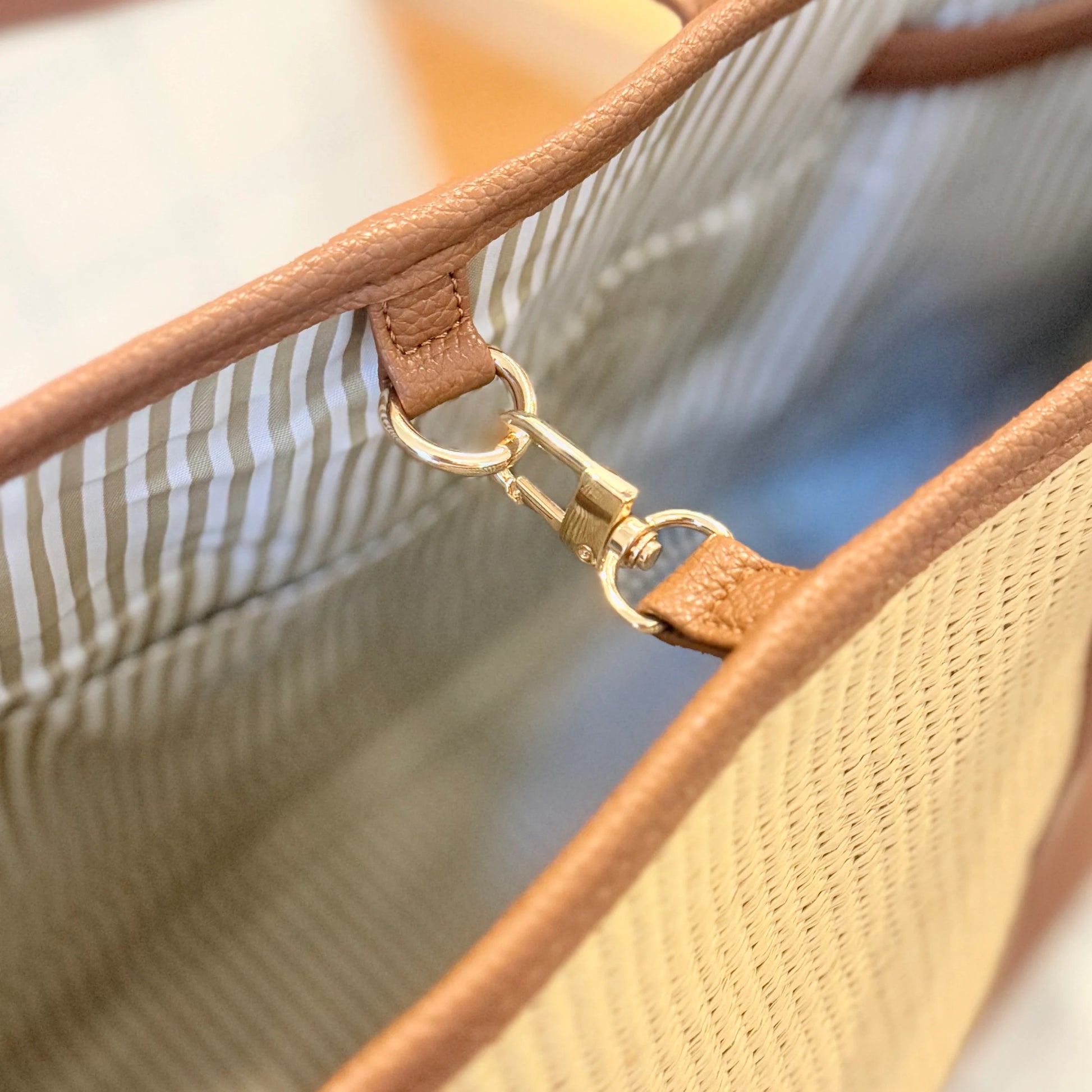 Charleston Large Tote - Basketweave