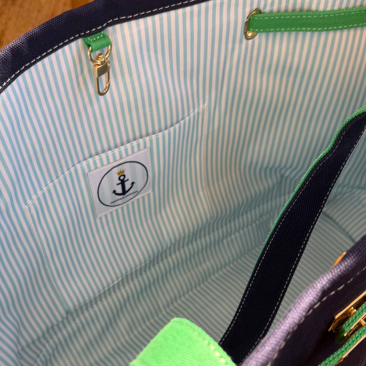 Charleston Extra Large Carryall Tote - Colorblock